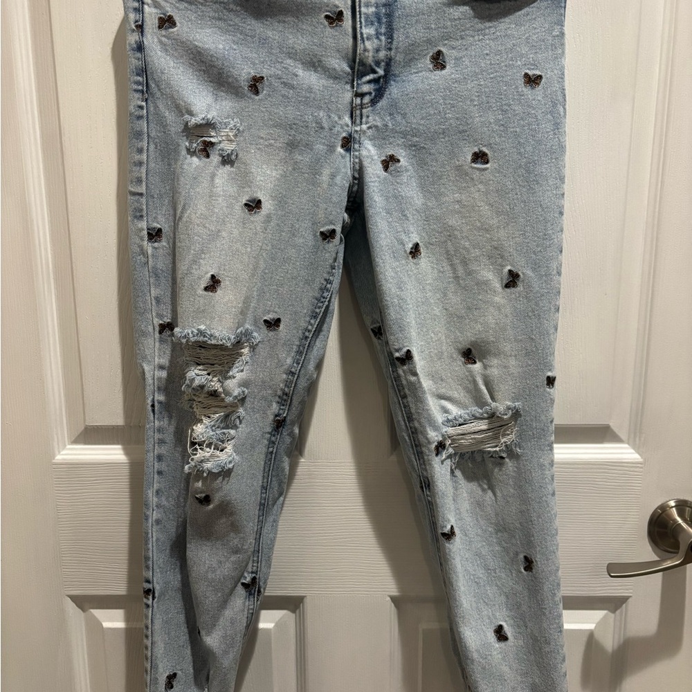 High Rise Blue Skinny Distressed Jeans w/ Butterfly Embroidery